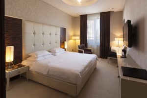 (Eviled/Shutterstock.com)Hotelzimmer ganz nach Ihren Wünschen- wir vermittlen Zimmer in Raucherhotels und Nichtraucherhotels