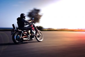 (arda-savasciogullari/Suhtterstock.com) Motorradfahrer finden Unterkünfte in Lippsadt und Umgebung mit Hilfe der Agentur für Zimmervermittlung 