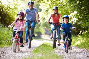 Radtour mit der Familie mit den Fahrrädern vom Fahrradverleih Lippstadt